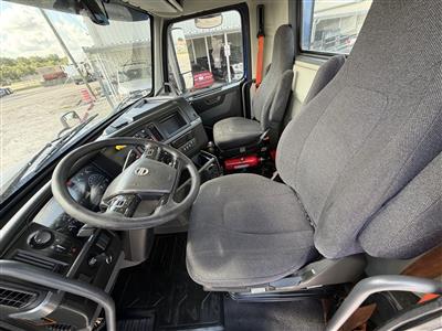 2020 Volvo VNL62T300