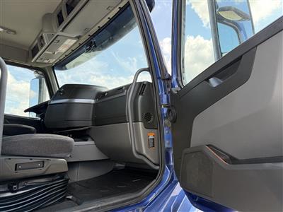 2020 Volvo VNL62T300