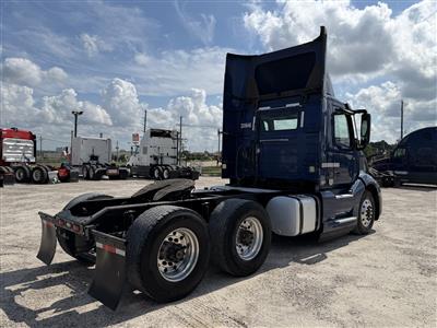 2020 Volvo VNL62T300