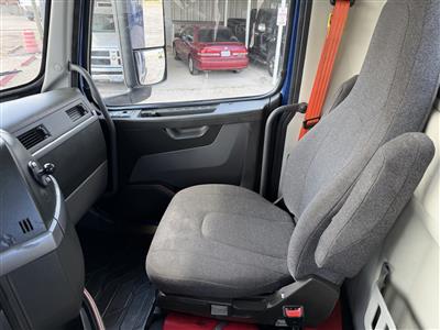 2020 Volvo VNL62T300