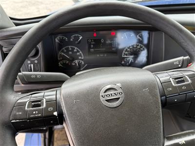 2020 Volvo VNL62T300