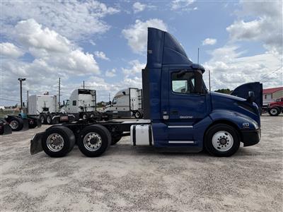 2020 Volvo VNL62T300