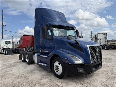 2020 Volvo VNL62T300