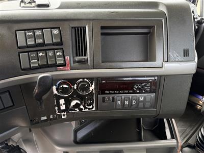 2020 Volvo VNL62T300