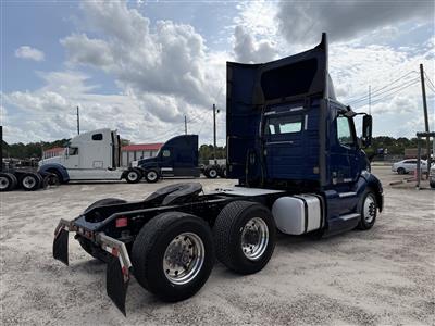 2020 Volvo VNL62T300