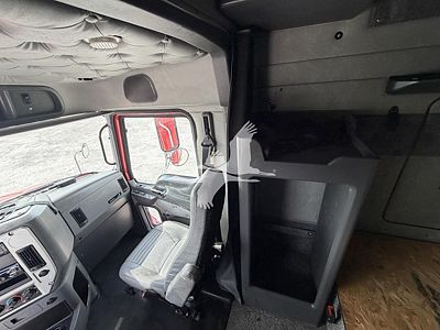 2017 Mack PINNACLE CXU613