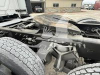 2020 Freightliner CASCADIA 126