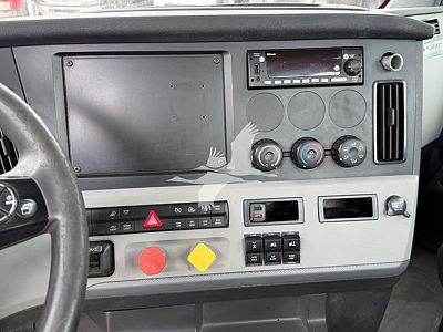 2020 Freightliner CASCADIA 126