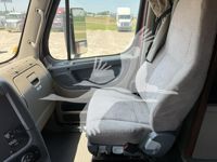 2015 Freightliner Cascadia 125