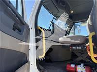 2019 Freightliner CASCADIA 113