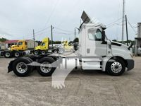 2020 Freightliner CASCADIA 126