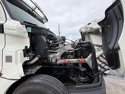 2020 Freightliner CASCADIA 126
