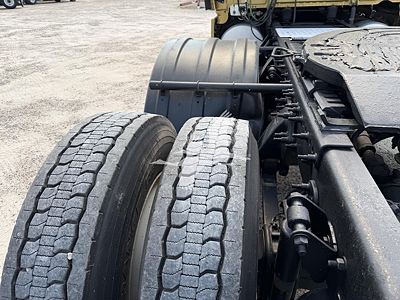 2015 Freightliner Cascadia 125