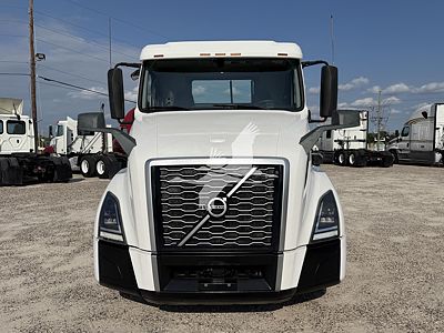2020 Volvo VNL64T300