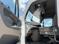 2018 Freightliner Cascadia 125