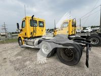 2019 Freightliner CASCADIA 113