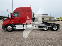2020 Freightliner CASCADIA 116