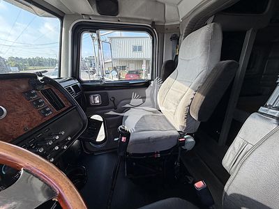 2005 Peterbilt 379