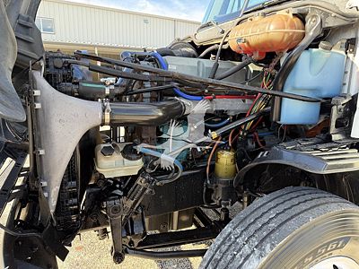 2011 Freightliner COLUMBIA 120