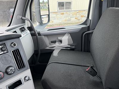 2020 Freightliner CASCADIA 126