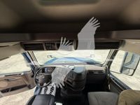 2014 Volvo VNL64T670