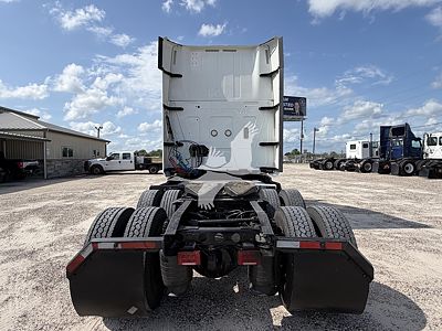 2019 International LT