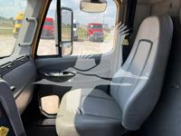2007 Freightliner COLUMBIA 120