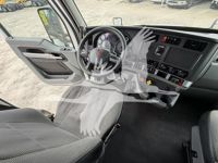 2022 Kenworth T680