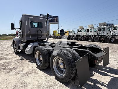 2013 Kenworth T660