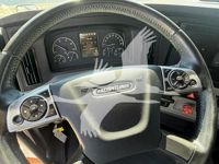 2020 Freightliner CASCADIA 126