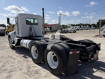 2011 Kenworth T370