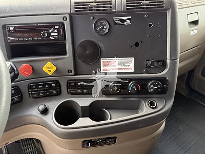 2019 Freightliner Cascadia 125