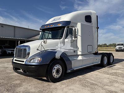 2011 Freightliner COLUMBIA 120