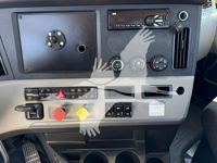 2019 Freightliner CASCADIA 126