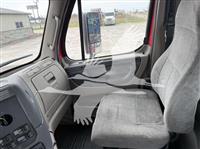 2010 Freightliner CASCADIA 113