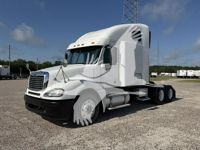 2014 Freightliner COLUMBIA 120