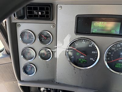2011 Kenworth T370