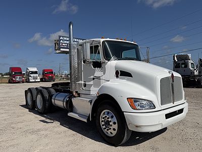 2011 Kenworth T370