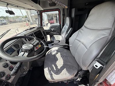 2017 Mack PINNACLE CXU613