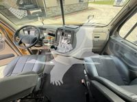 2018 Freightliner Cascadia 125