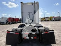 2022 Kenworth T680