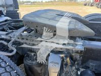 2020 Freightliner CASCADIA 126