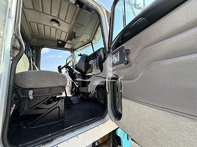 2005 Peterbilt 379