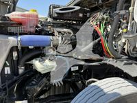 2020 Freightliner CASCADIA 126