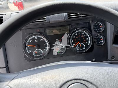 2018 Freightliner CASCADIA 113