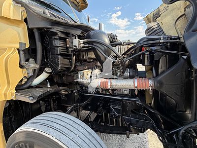 2015 Freightliner Cascadia 125