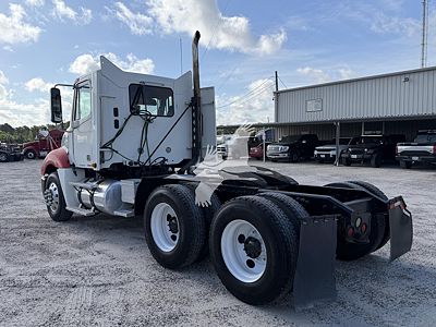 2009 Freightliner COLUMBIA 120