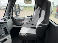 2020 Freightliner CASCADIA 126