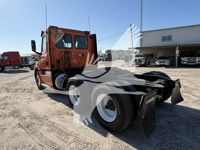 2019 Freightliner CASCADIA 126