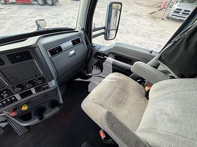 2020 Kenworth T680